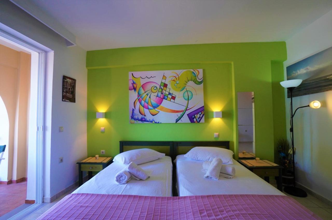 דירות זקינטוס טאון Seafront Spirit Apts מראה חיצוני תמונה